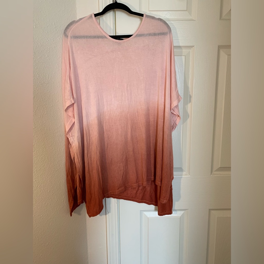 Pink Ombre Loose-Fit Poncho Wrap